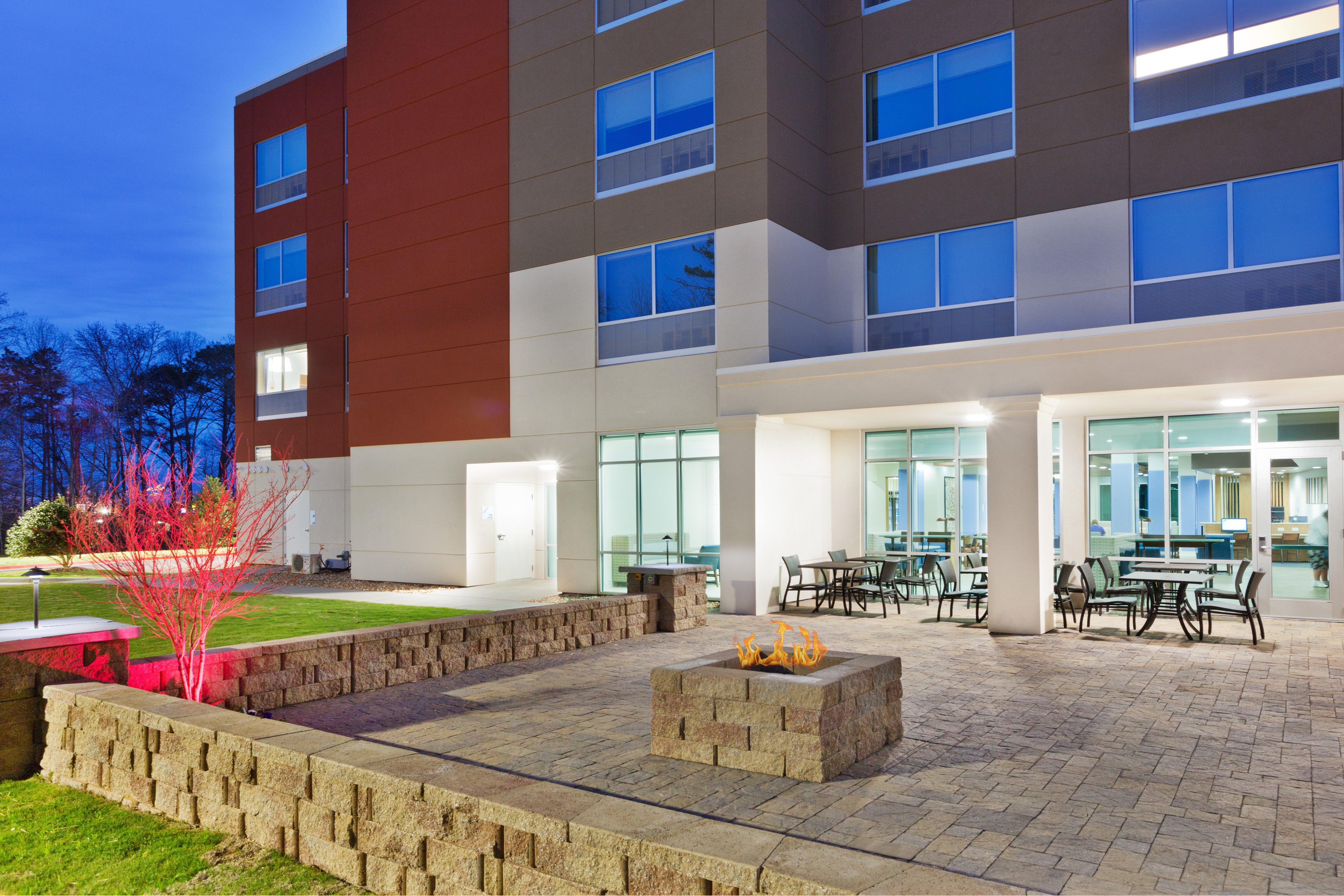 Holiday Inn Express & Suites - Cartersville By Ihg Zewnętrze zdjęcie